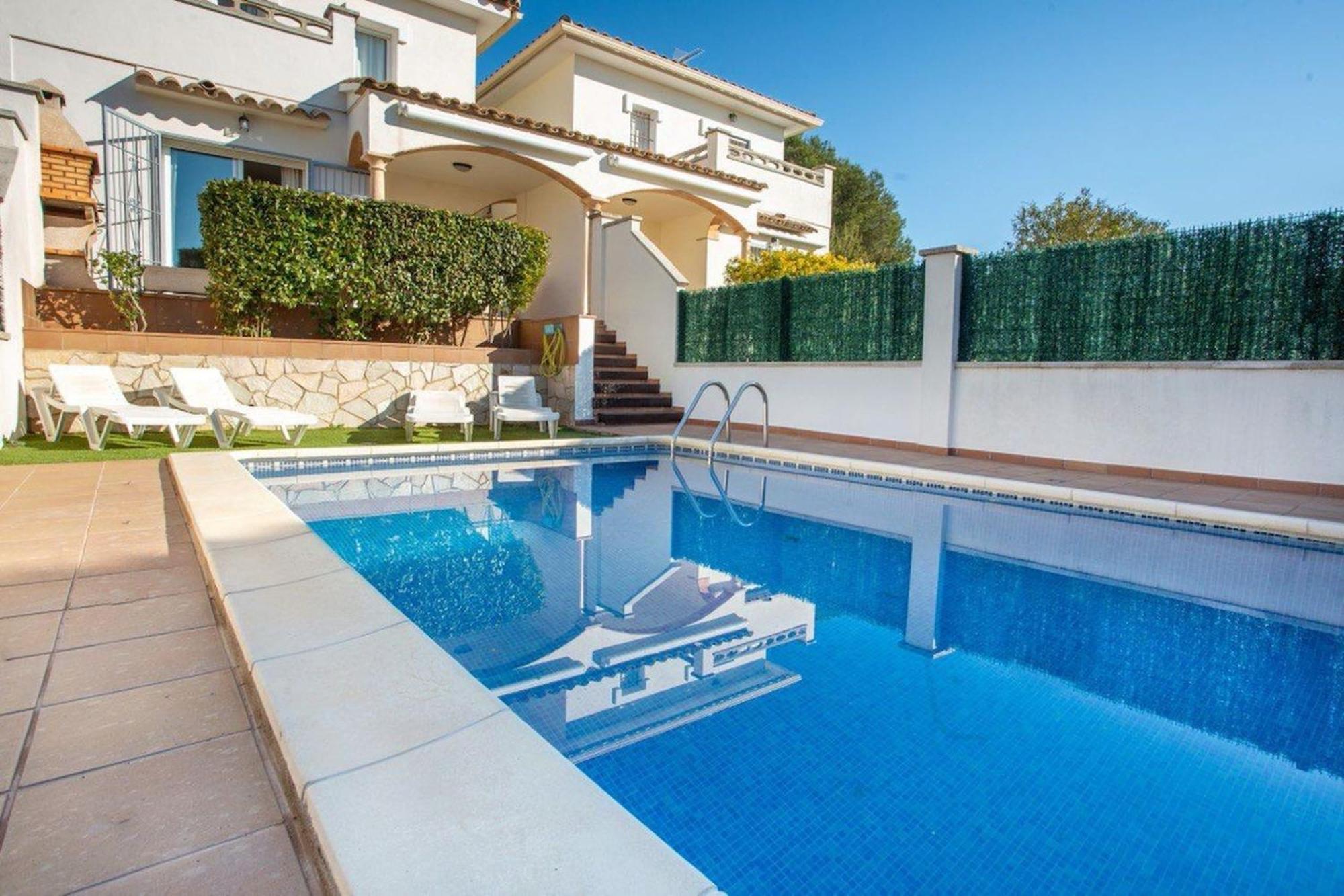 Casa Bosque Del Mar Βίλα L' Escala Εξωτερικό φωτογραφία